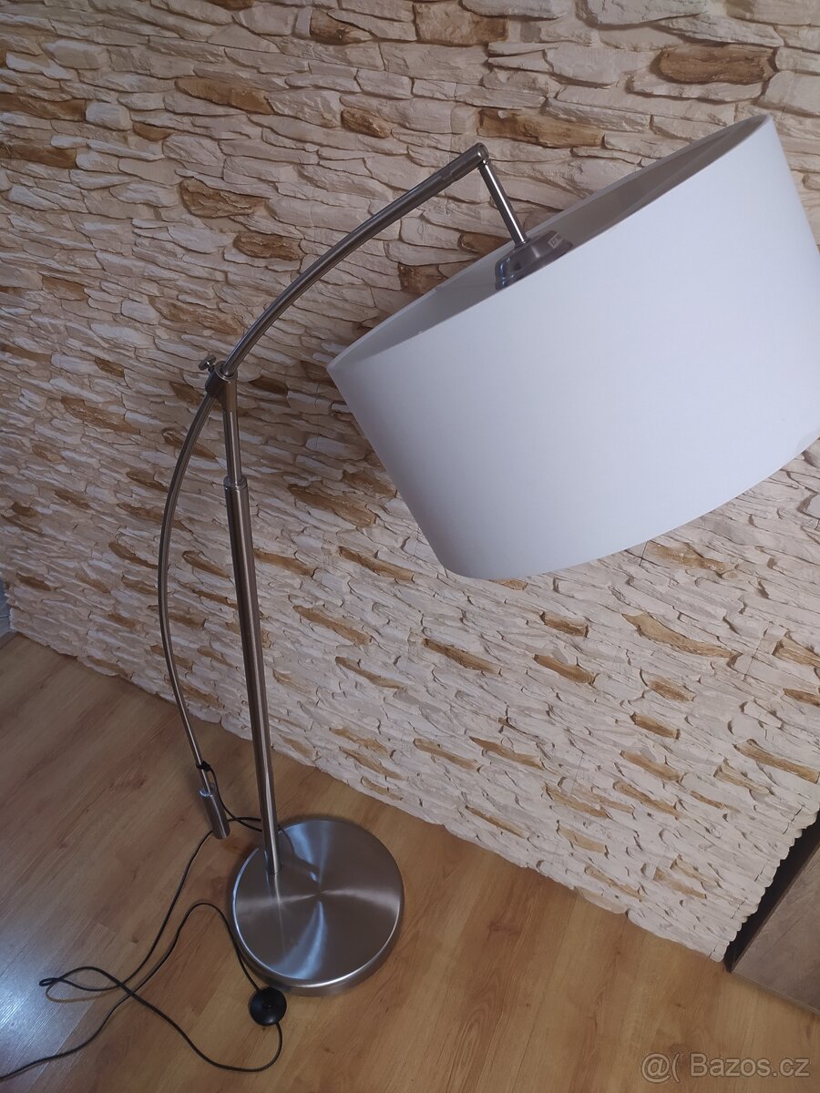 MODERNÍ LAMPA IKEA - 5