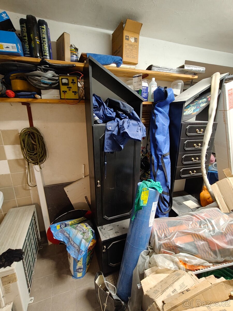 Černá obývací stěna/ vytrýna - 5