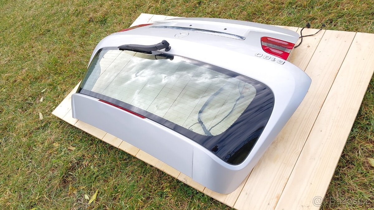 Mercedes W245 B180 - Dveře kufru stříbrné - 5