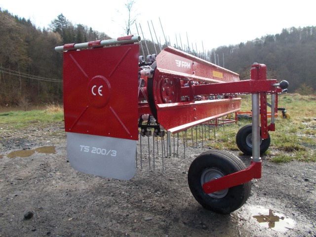 Obraceč a shrnovač sena pro traktor, malotraktor, 200cm - 5