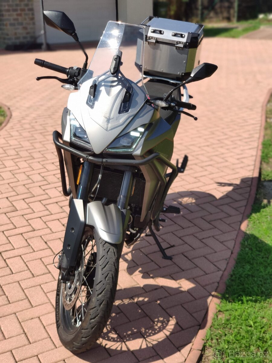 Moto Morini x Cape 649 - 5