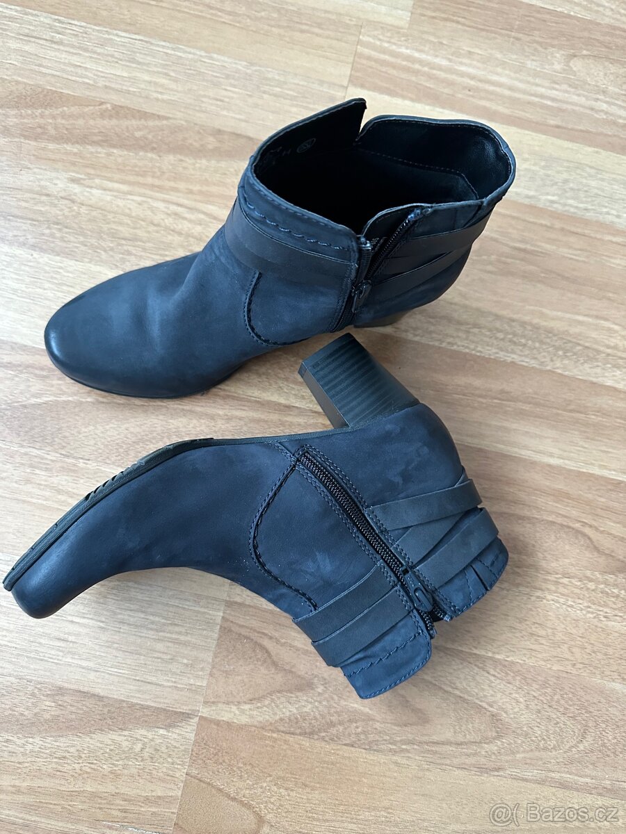 Kozačky kůže 38 (širší nožka H) - 5