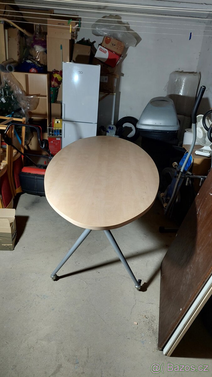 Kancelářský nábytek - 5