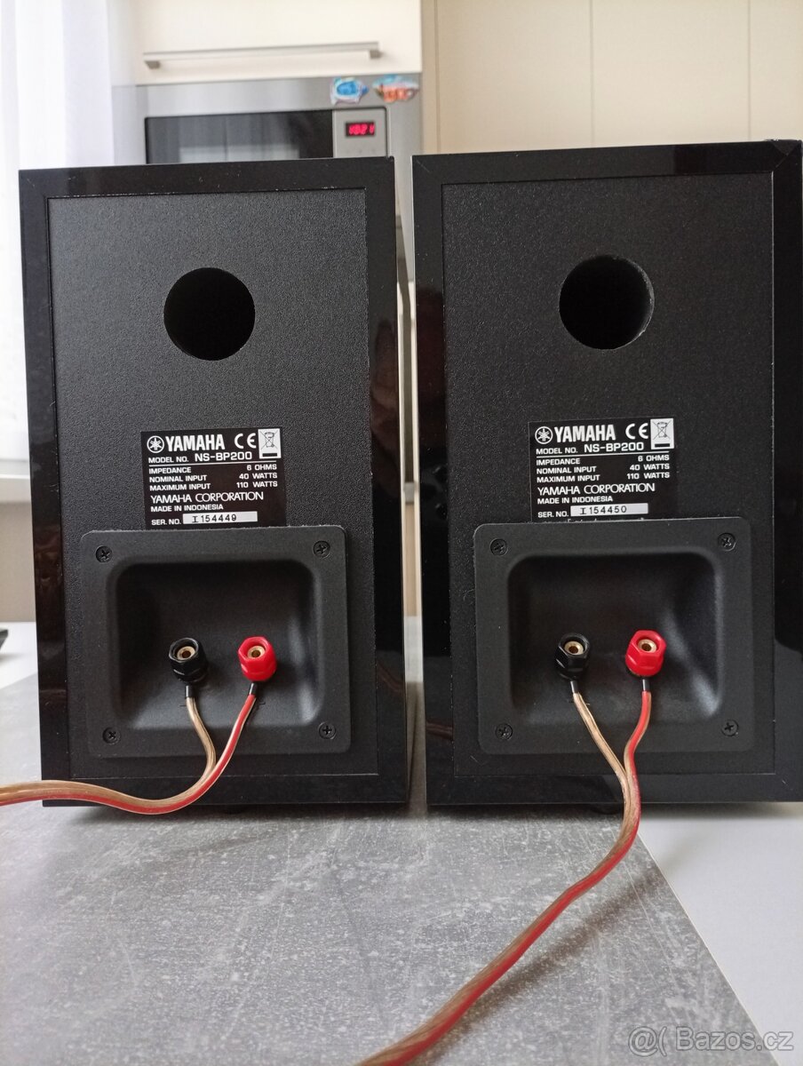 Yamaha MCR-042 + Yamaha NS-BP 200 + dálka - 5