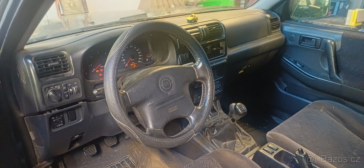 Opel frontera 2.2dti 85kw - 5