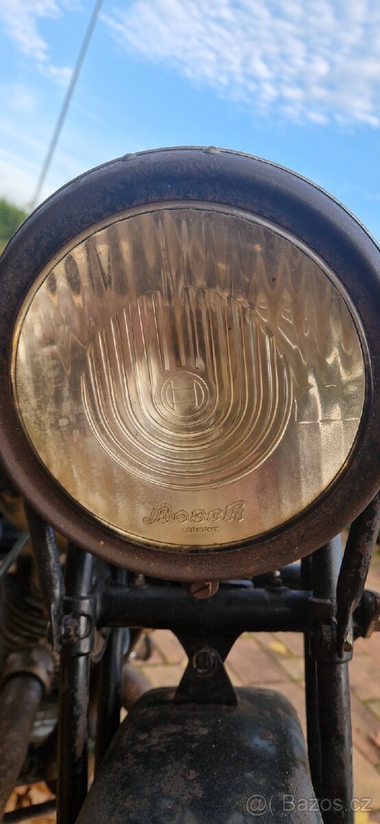 Triumph Noris - 5