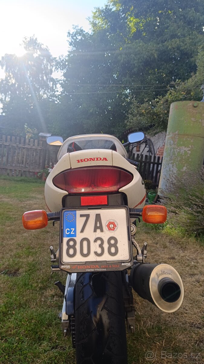 Honda CBR 600F - 5
