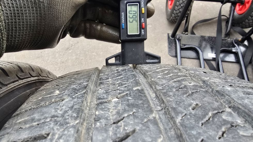 Celoroční pneu 215/75/16c Pirelli - 5