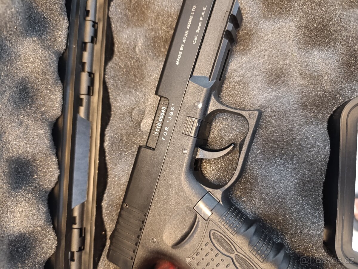 Plynová pistole Glock 17 - 5
