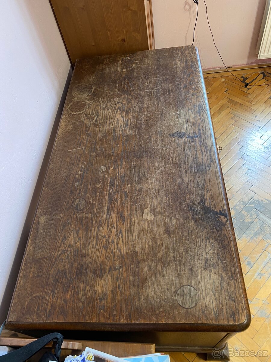 Dřevěný psací stůl - 5