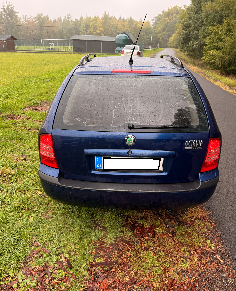 Octavia 1.9 TDi Tour 74 kW 2009 klima - 5