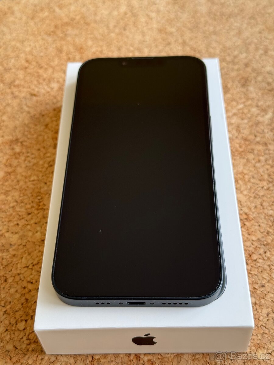 iPhone 14 – 128 GB – černy - 5