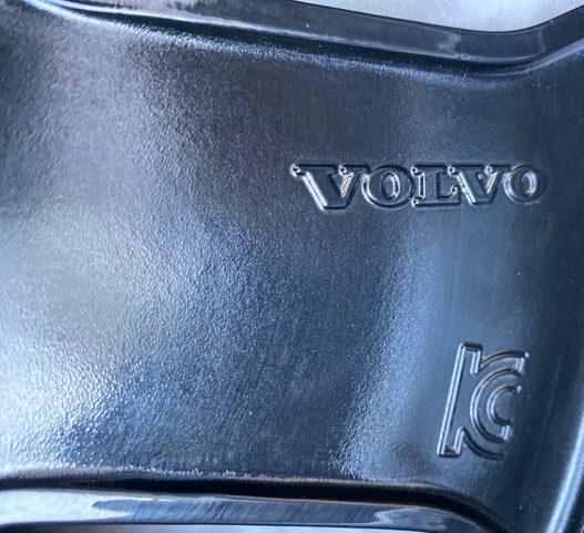 Originál Alu kola Volvo XC40 Recharge R19 zimní - 5