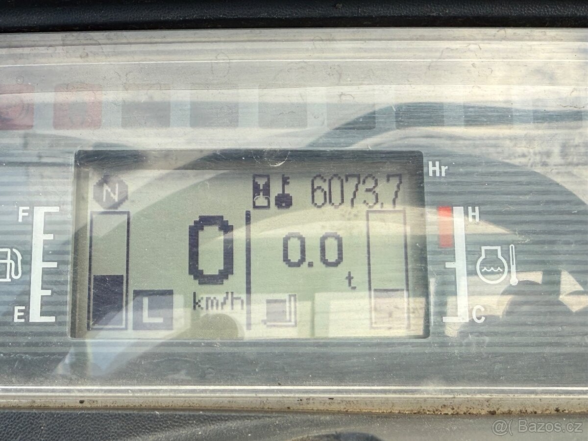 Mitsubishi ED20t - 5