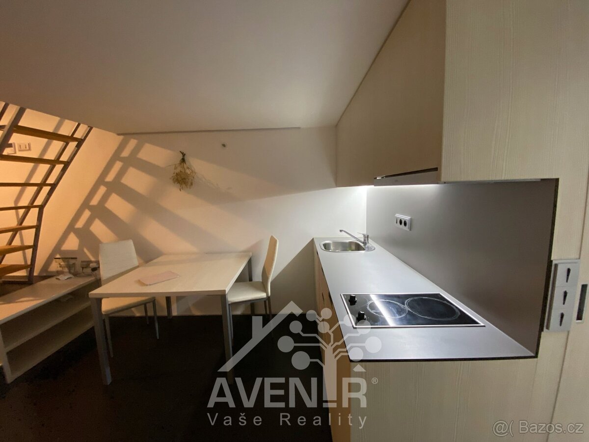 Pronájem loftového bytu 1+kk | 41 m² | MAX 32 – centrum Zlín - 5