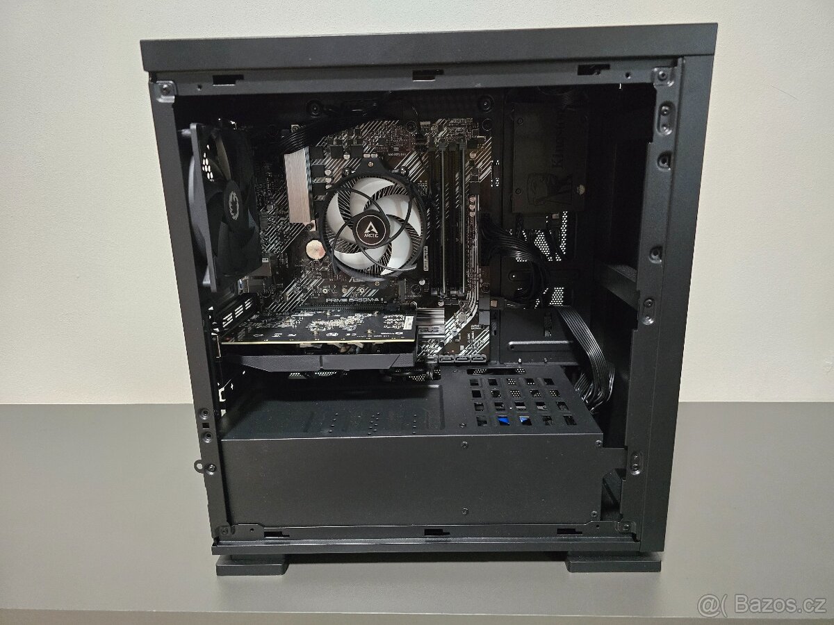 Stolní herní počítač GameMax M60 - 5