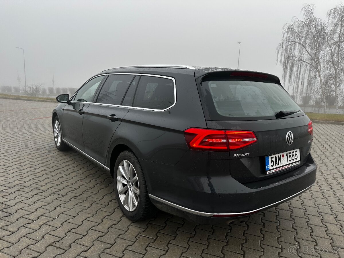 Volkswagen Passat 4Motion / DPH / Top - 5