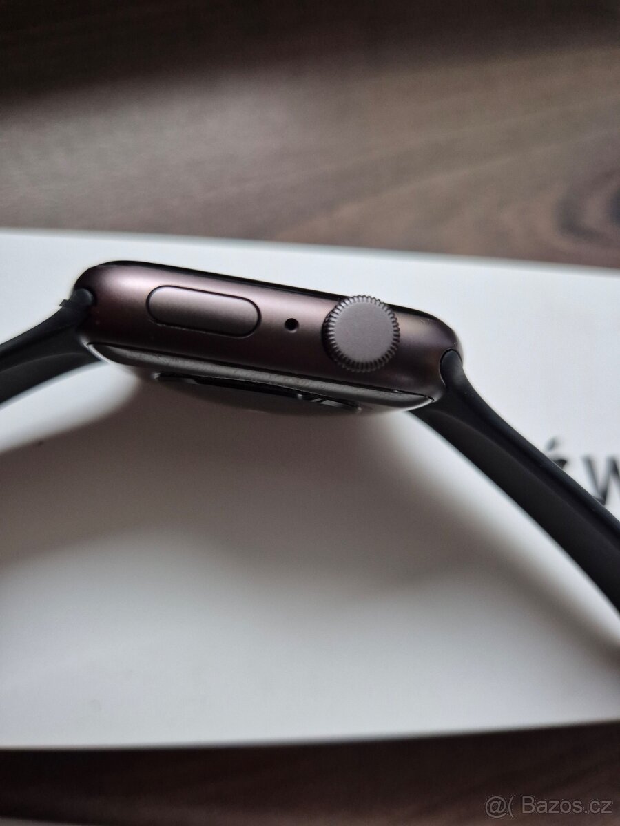 Apple Watch SE 44mm - 5