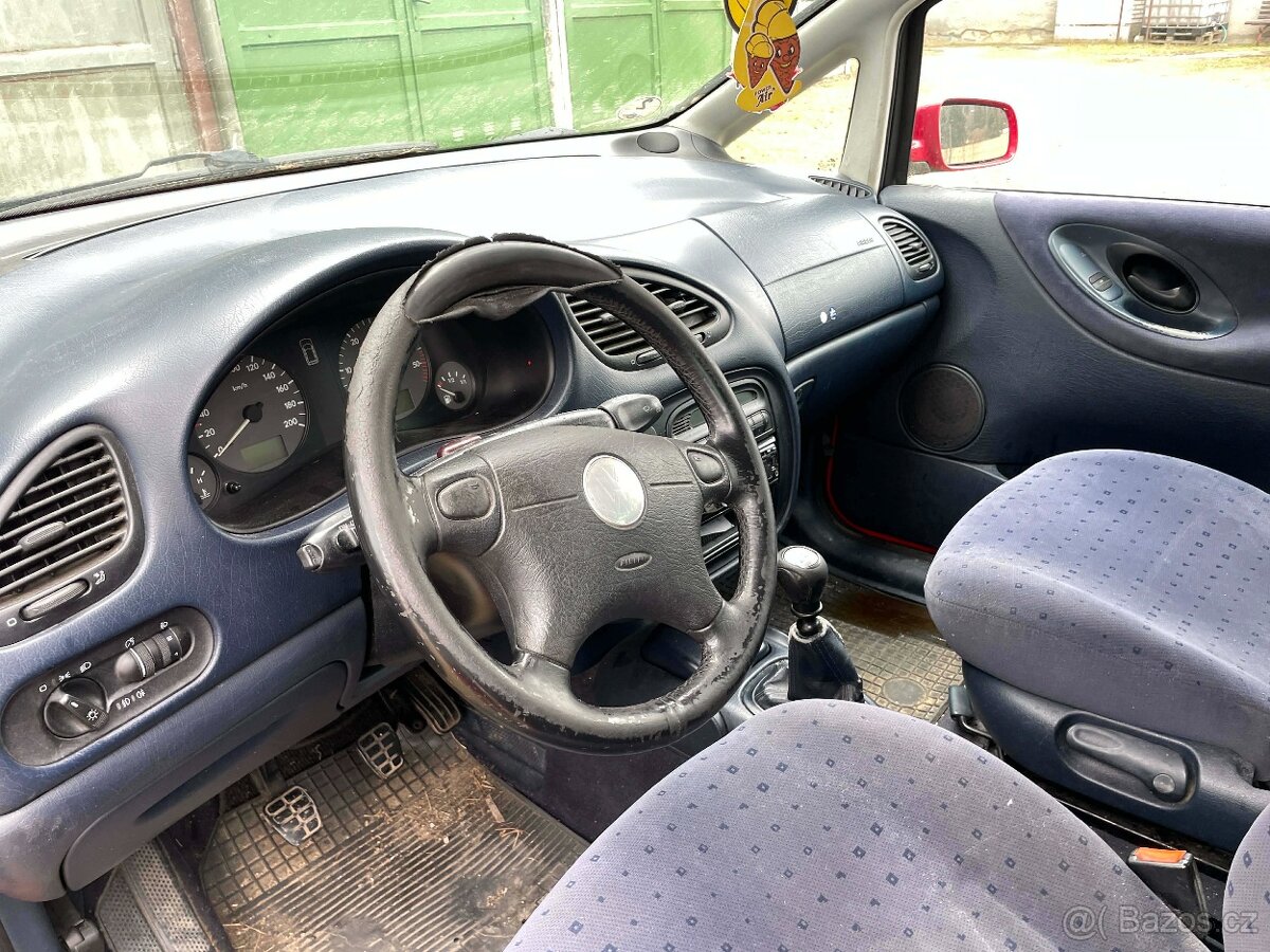 Volkswagen Sharan 1,9 D - 5