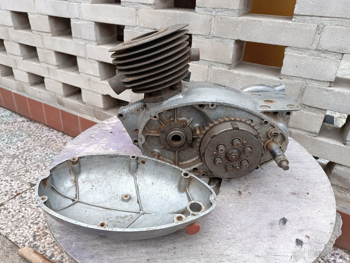 ČZ 125 B/T - 5