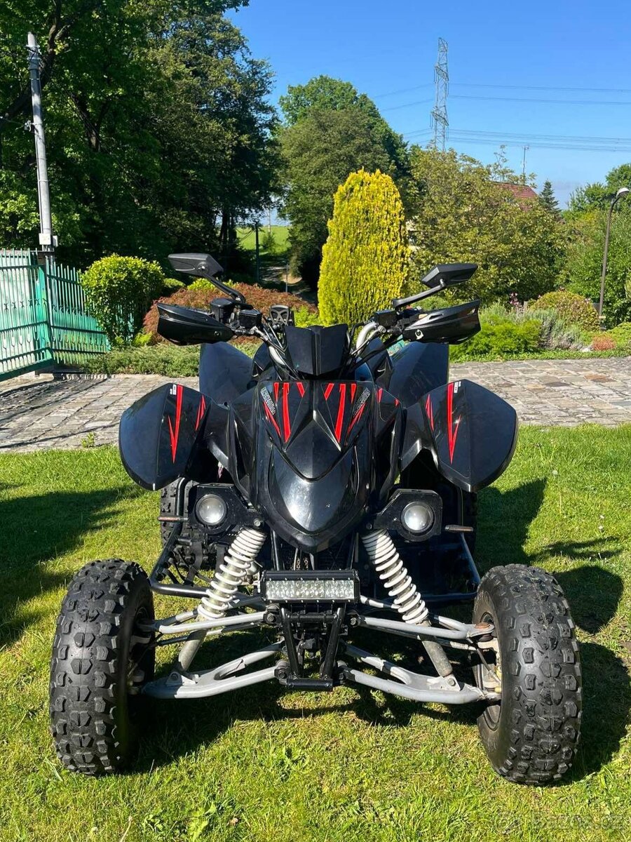 ACCESS TOMAHAWK 400