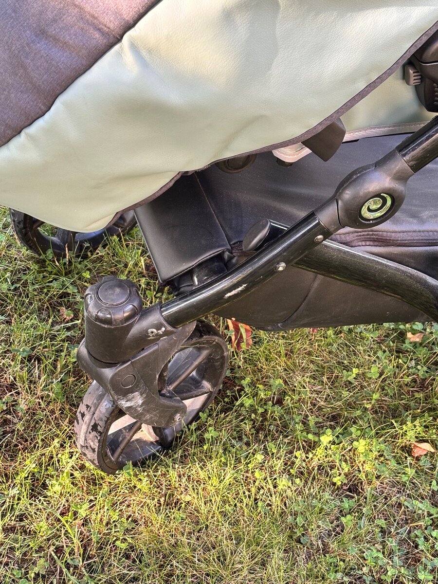 Tutis Kočárek Viva4 2v1 Sage - 5