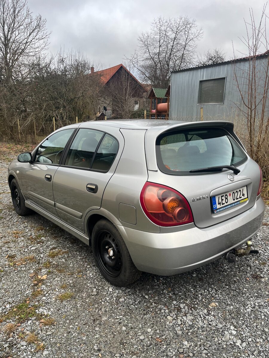 Nissan Almera 1.5 rv.2006 - 5