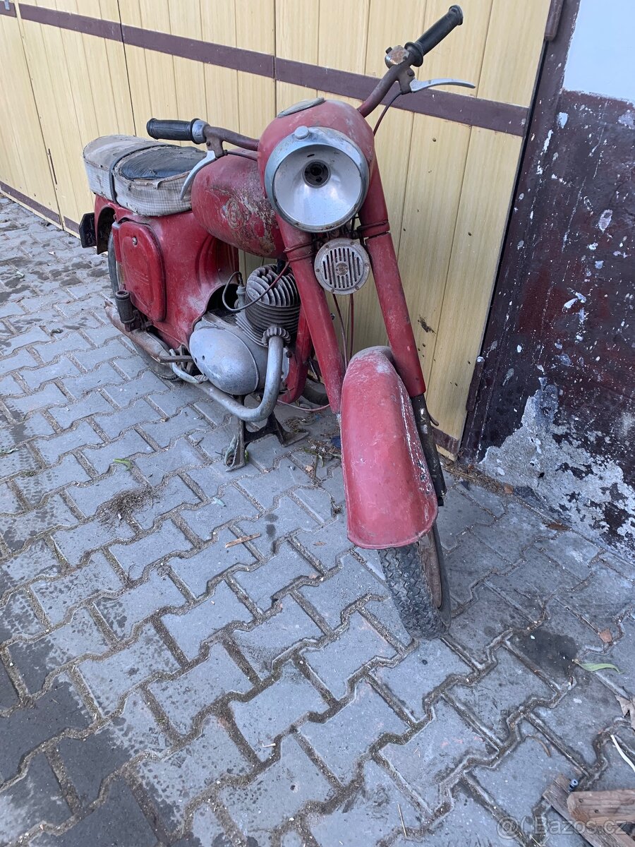 Jawa ČZ 175 - 5