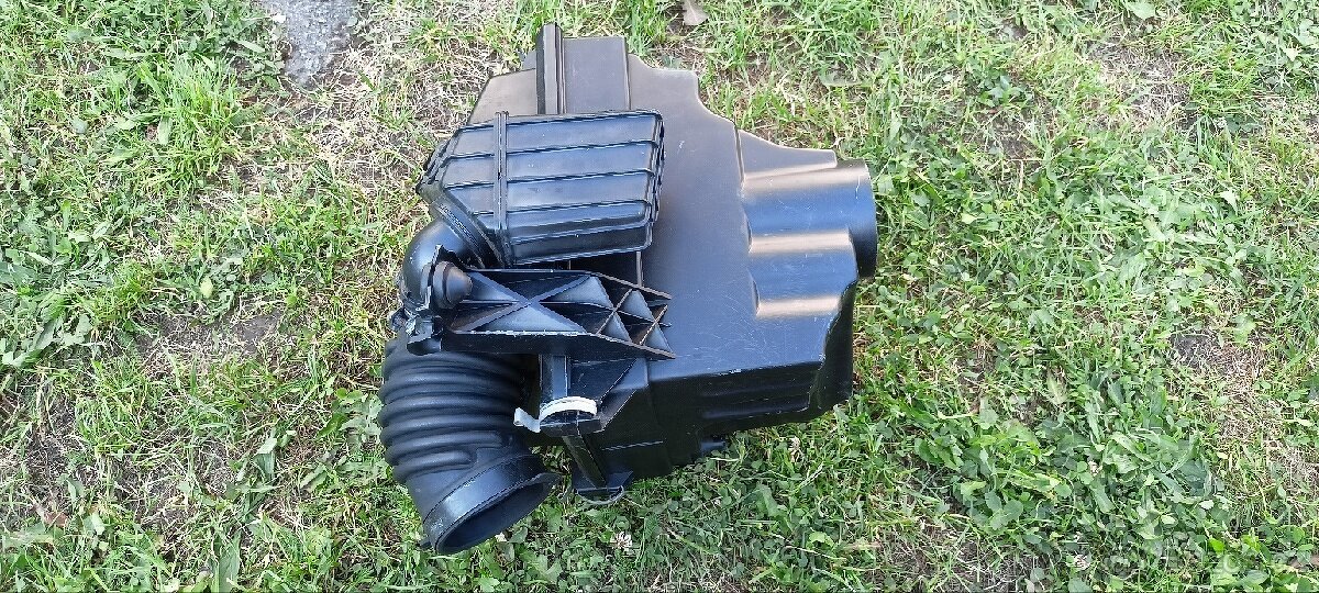 Náhradní díly na Mazdu 3 BK - 5