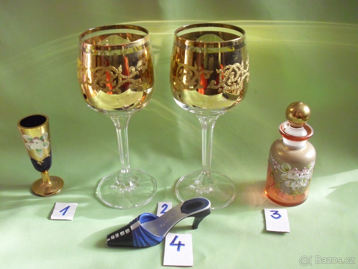 Novoborské sklo a poháry na víno. - 5