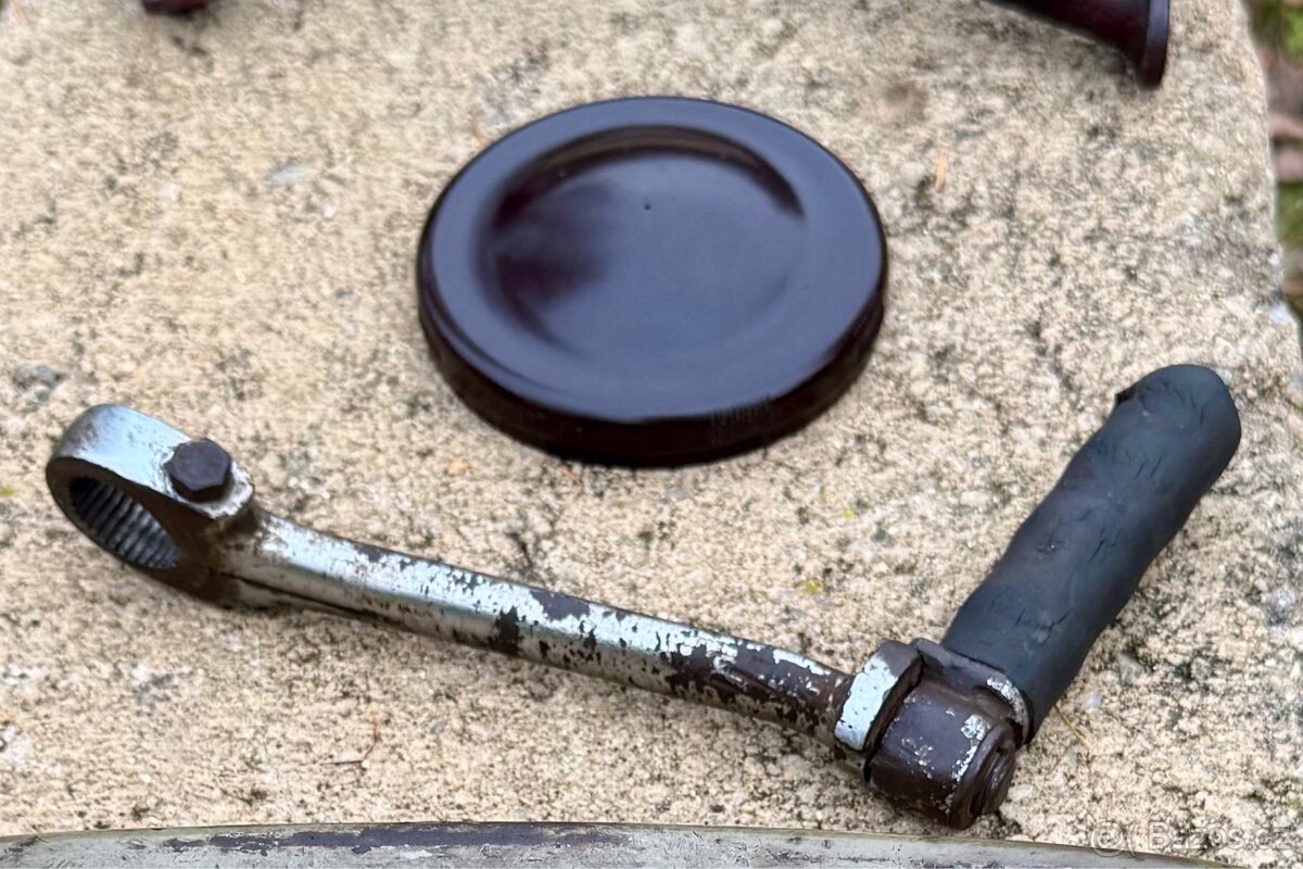 Jawa 250 350 perak, kyvacka, Ogar, ČZ - dily - 5