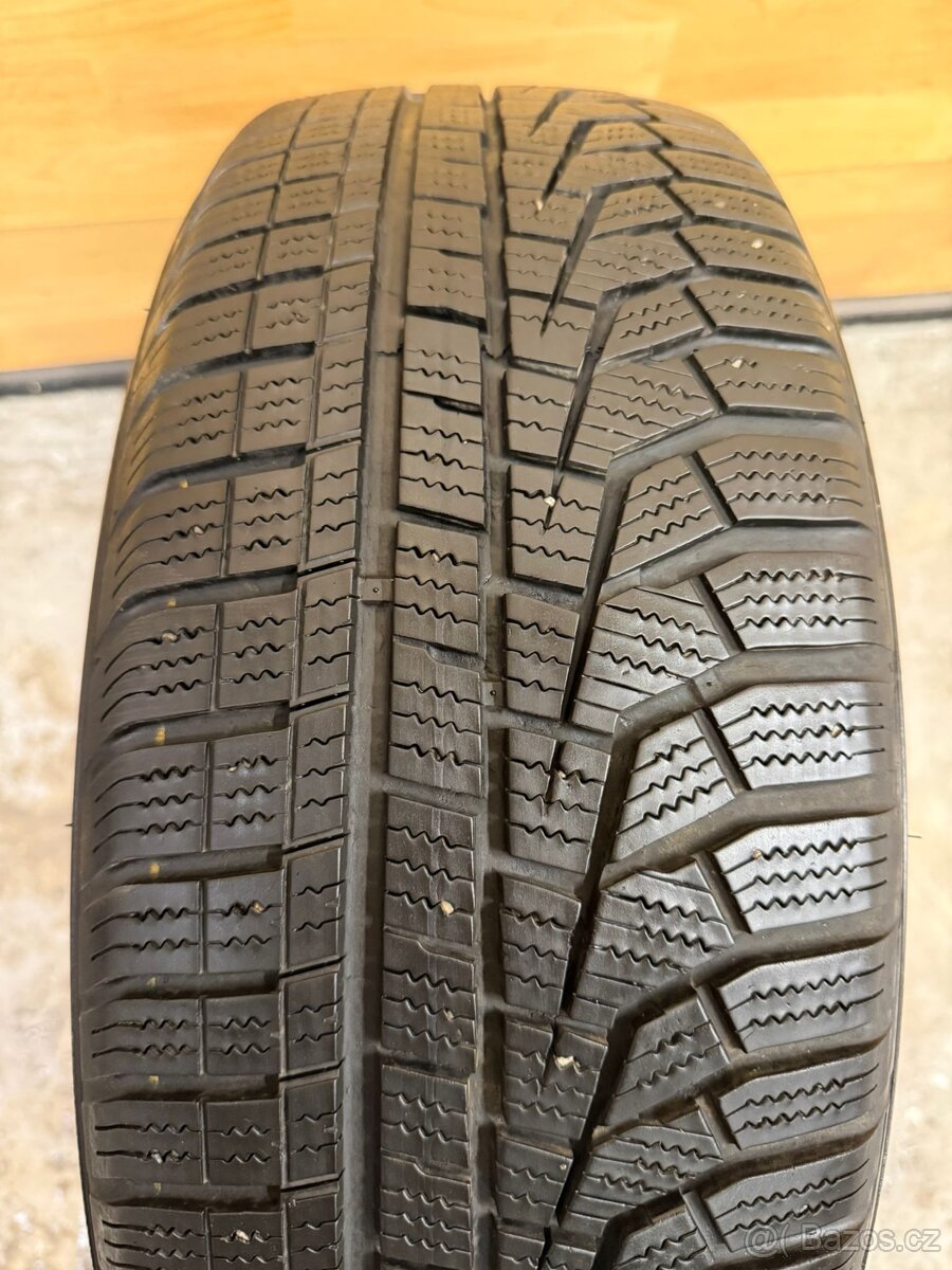 Zimní pneu 205/60/16 č.1 - 5