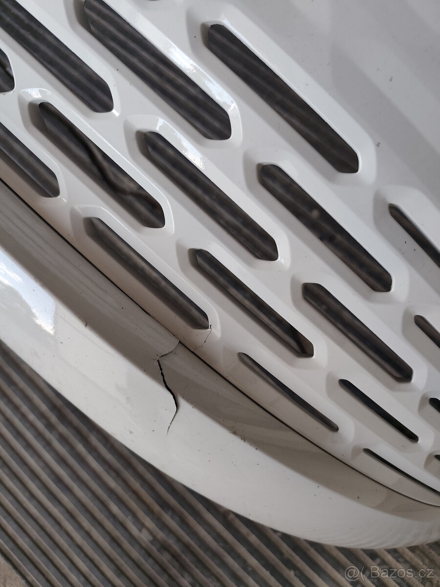 Hyundai Staria přední nárazník a L zrcátko nové. - 5