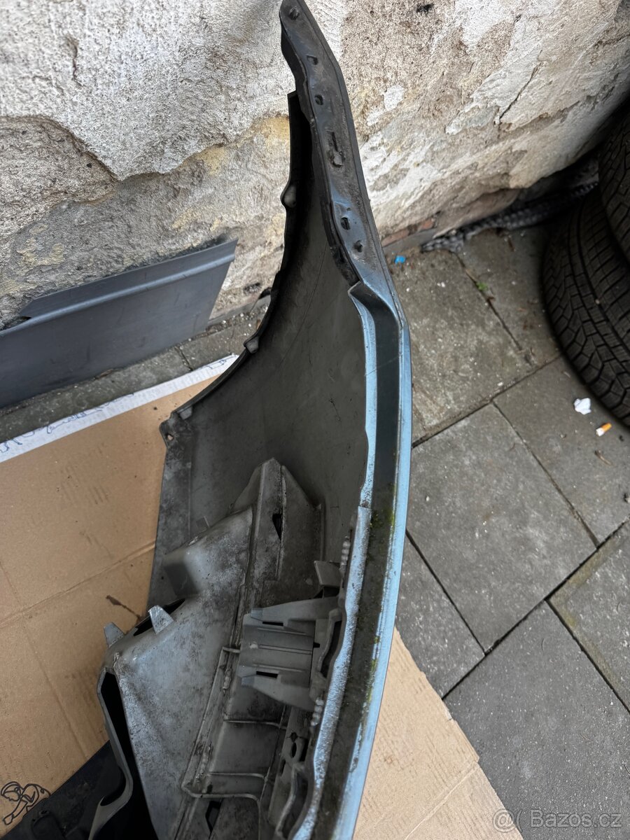 Prodám přední nárazník Škoda Octavia 3 2015 - 5