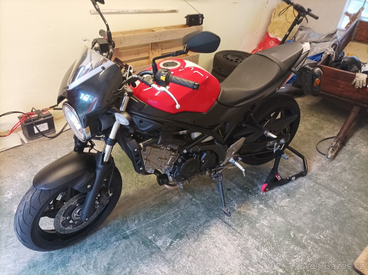 Suzuki SV650 - 5