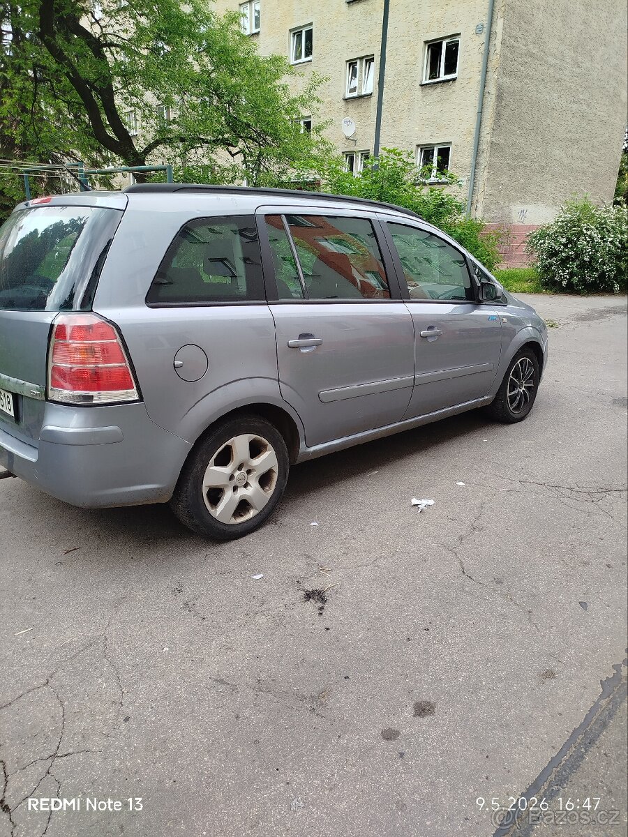Opel Zafira b 2007 - 5
