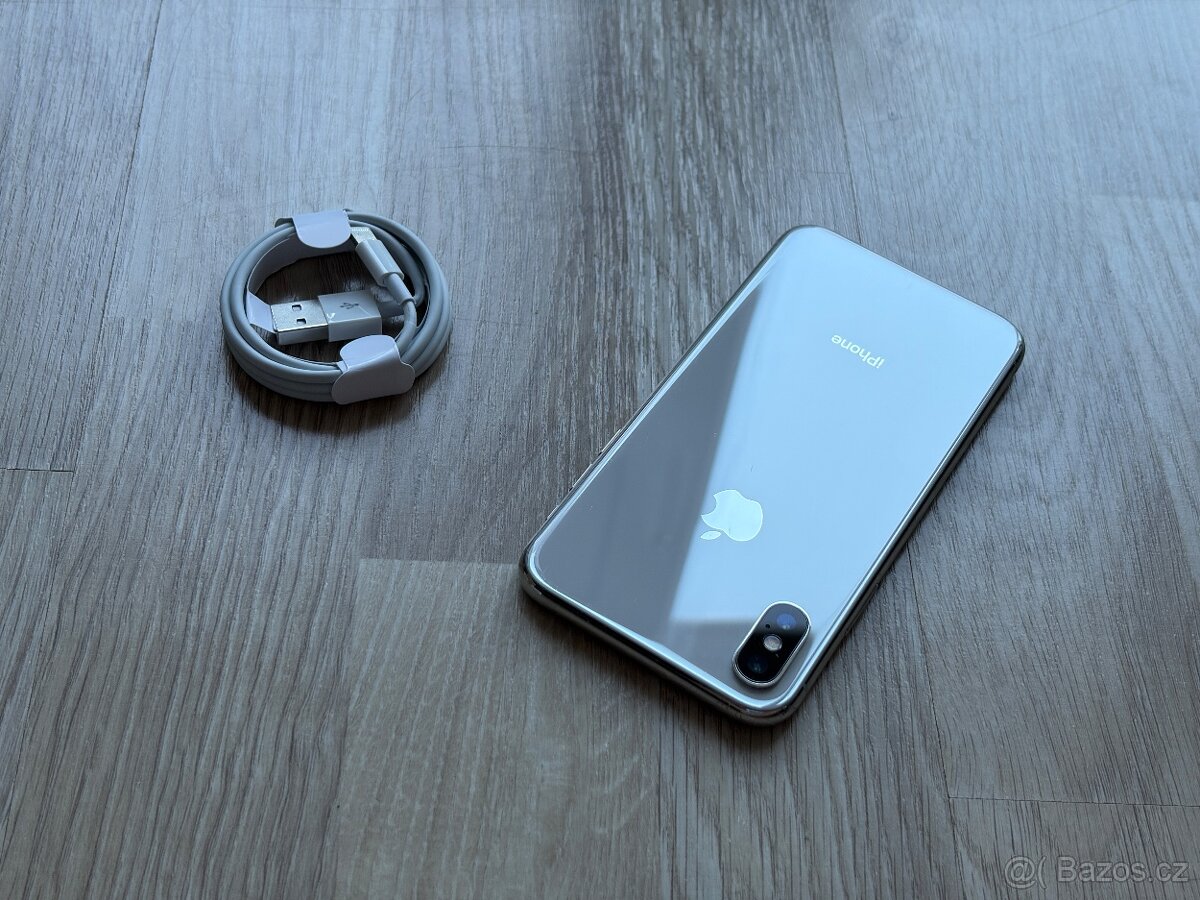 Apple iPhone X 64GB Silver / Stříbrný - Nová baterie - 5