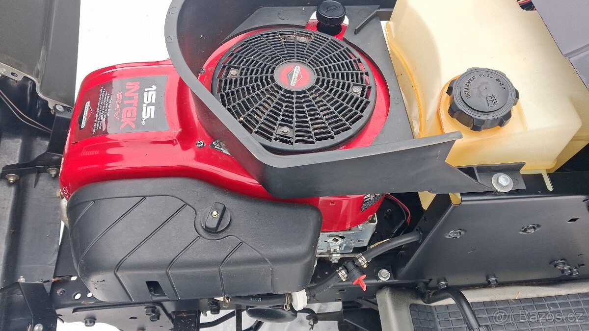 TRAKTUREK HUSQVARNA - 5