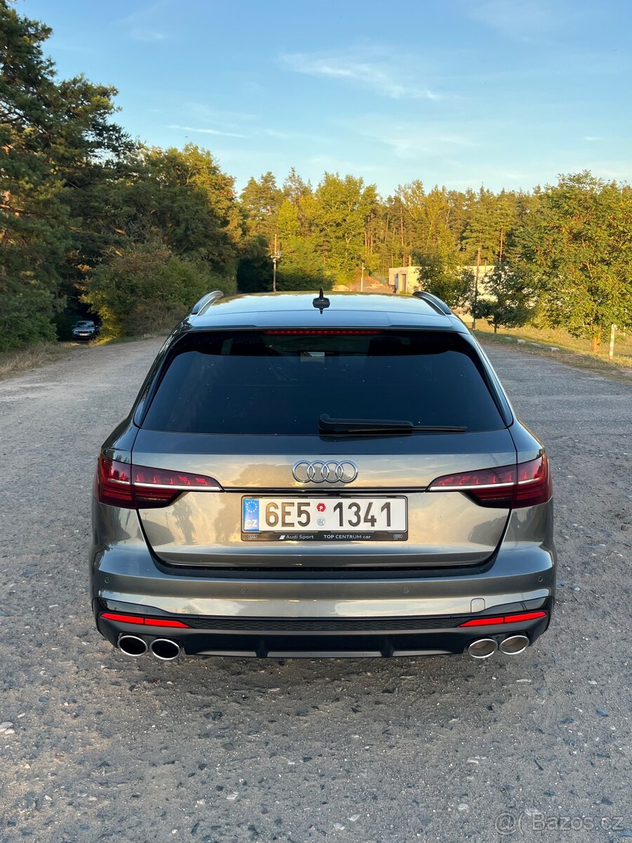 Audi A4 Avant S line - 5