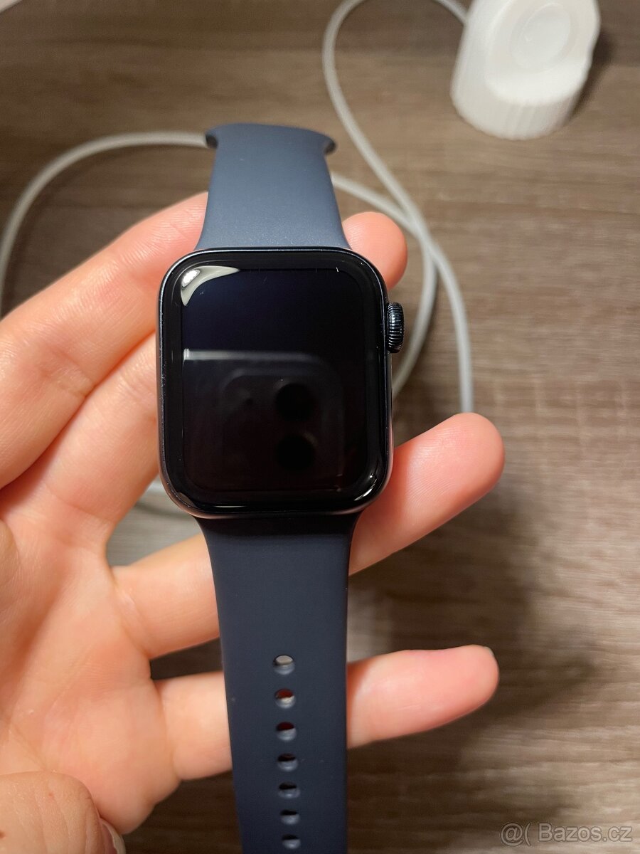 Hodinky Apple watch SE 2. generace - 5