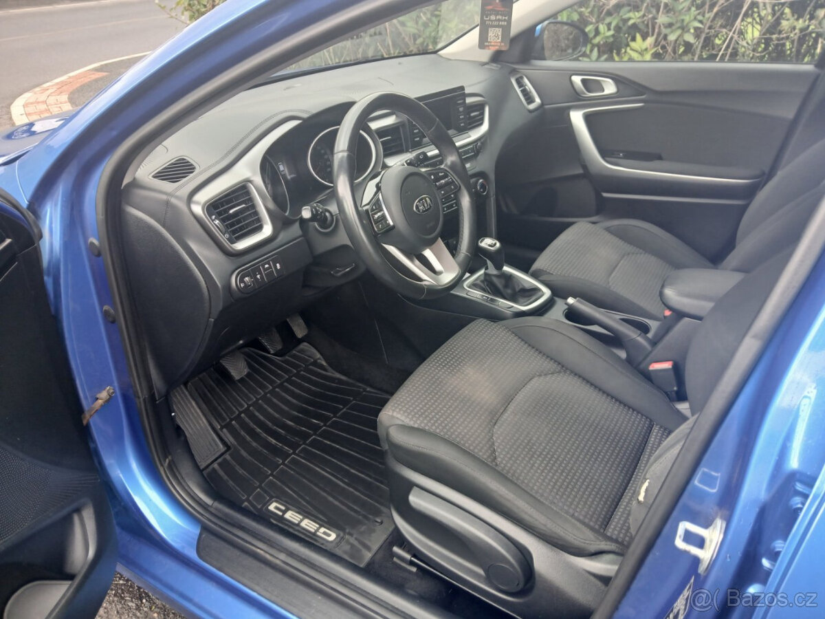 Kia Cee´d, Combi 1,0 T-GDI MÁLO NAJETO - 5