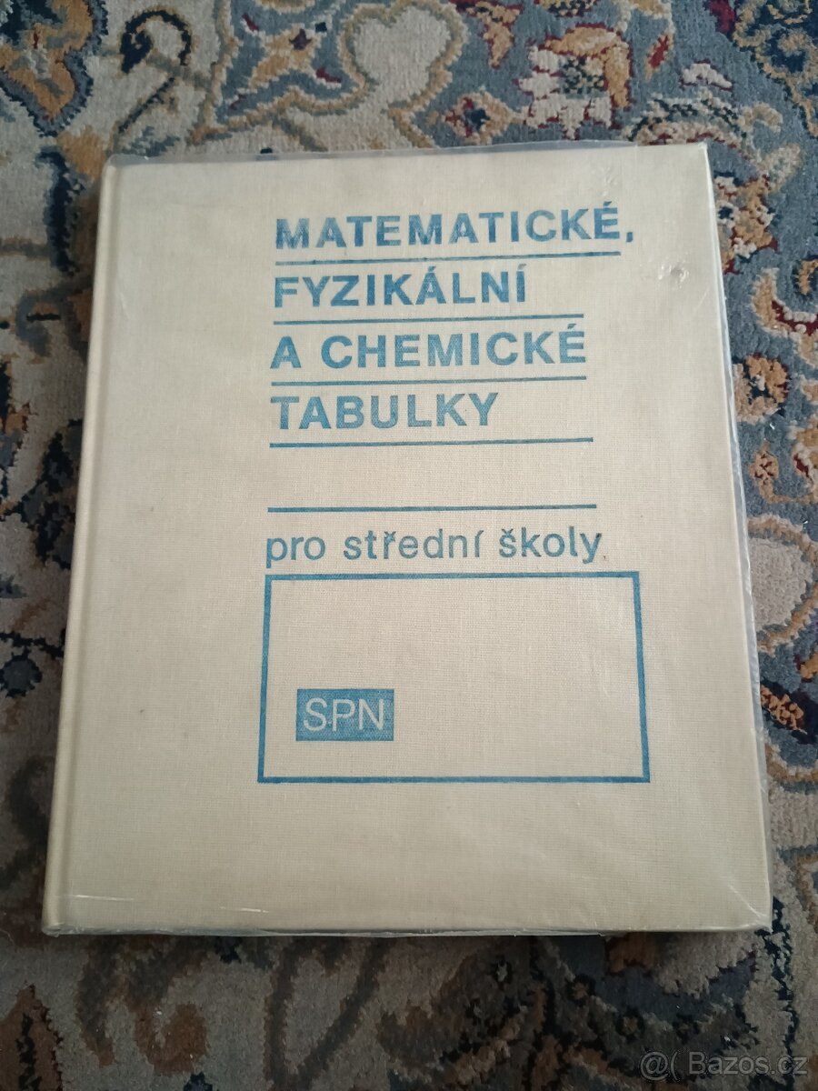 Učebnice, slovníky a atlas nejen pro střední školy - 5