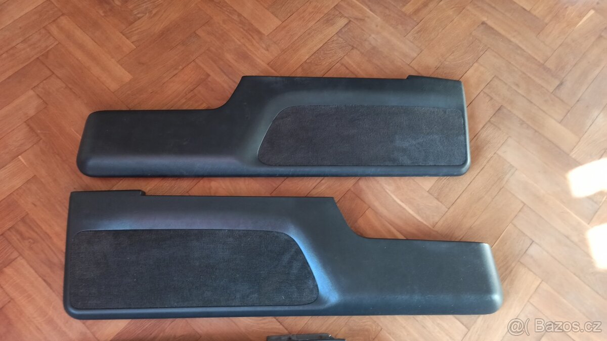 spodní panel dveří bmw e24 - 5