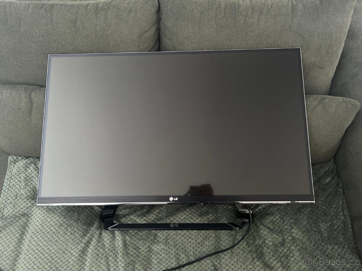 Smart TV - LG 42LM660S + ChromeCast - 5