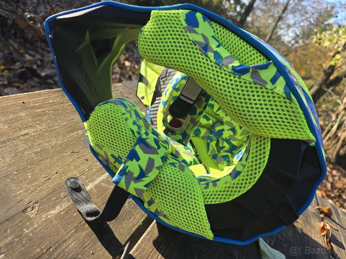 Přilba airoh twist 2.0 - 5