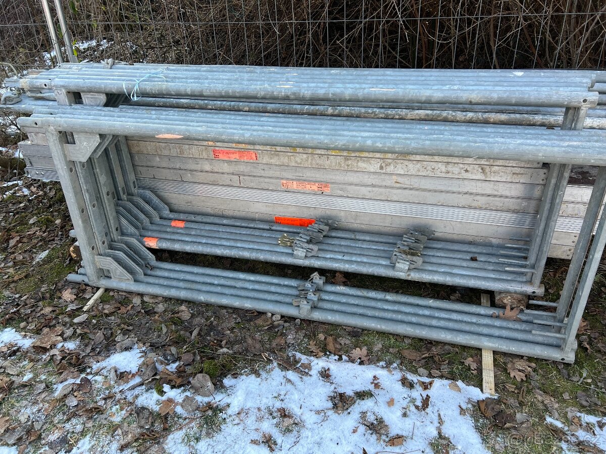 Lešení Layher. - 5