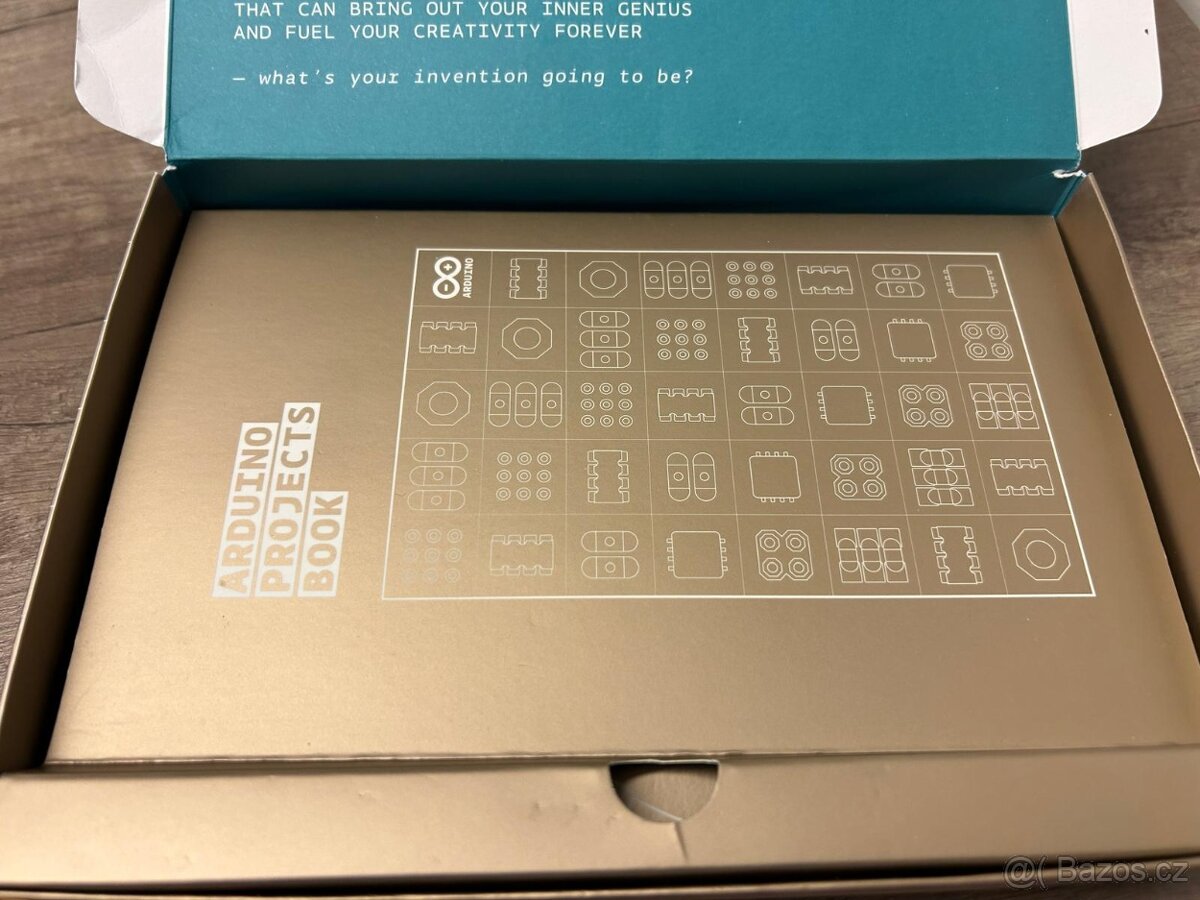 Téměř nový ARDUINO Starter Kit - 5