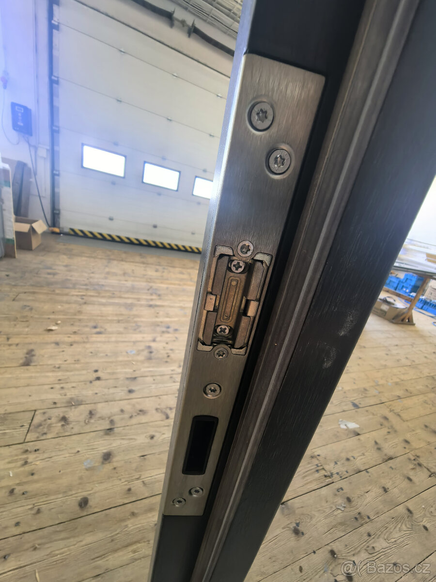 Vchodové dveře dřevěné dub - 5