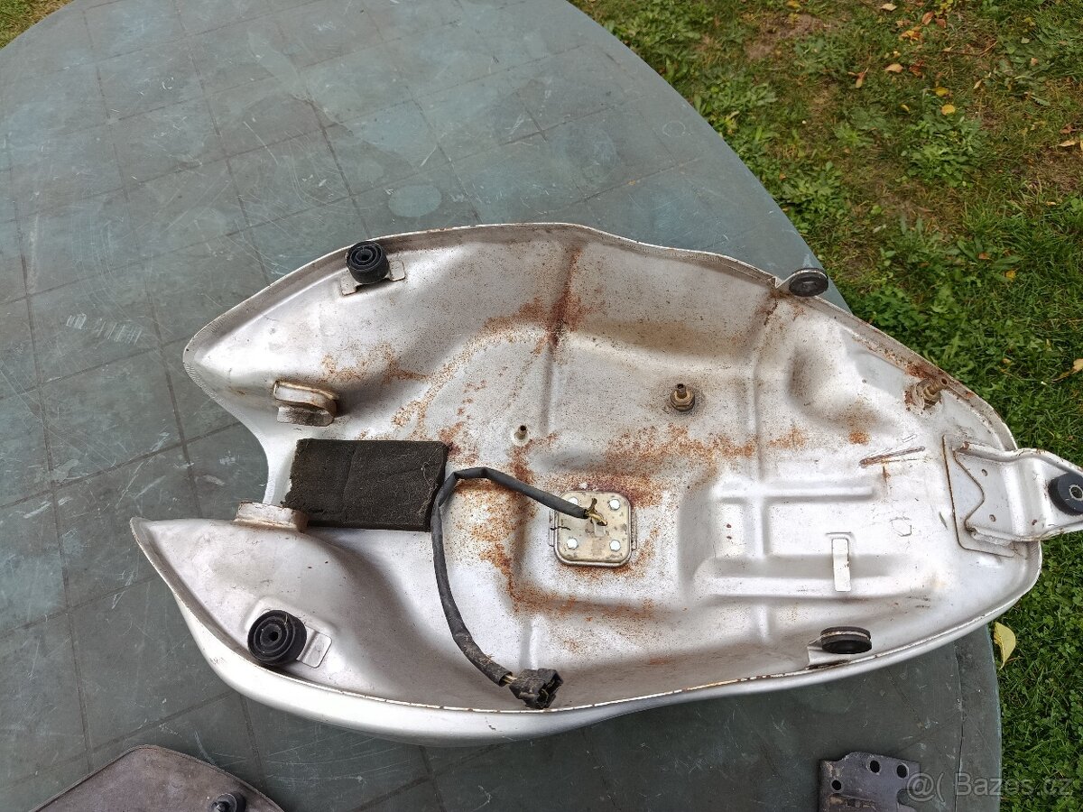 Kawasaki er5 dily - 5