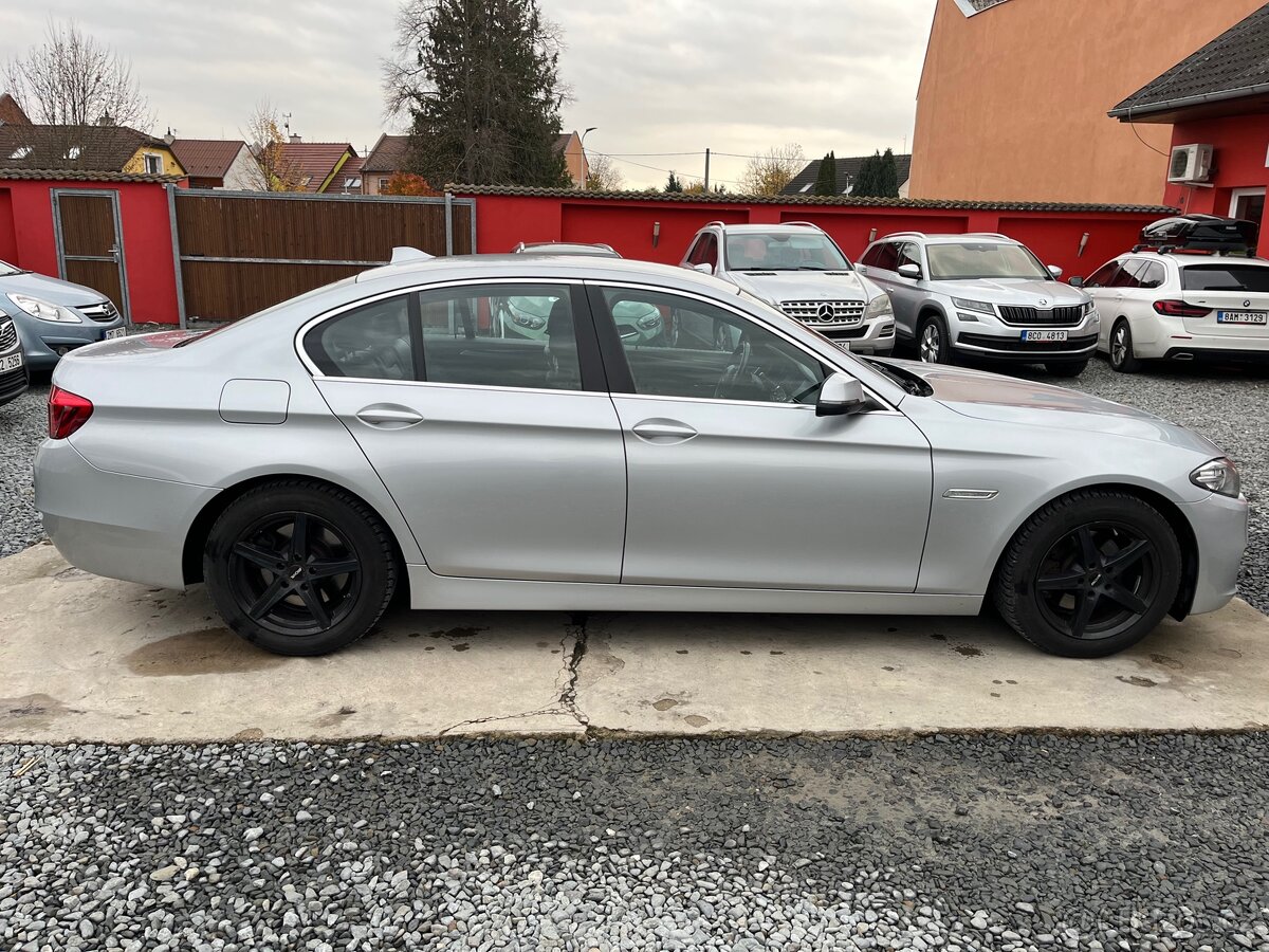 BMW Řada 5, 520i 135kw - 5